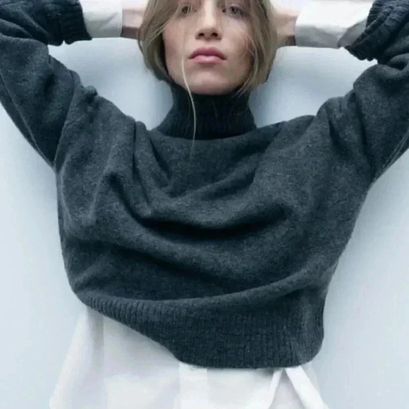 NWT Zara Soft Knit Sweater High Collar  Gray Size Small - Picture 3 of 10